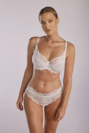 Rinnahoidja Luna pehmete korvidega