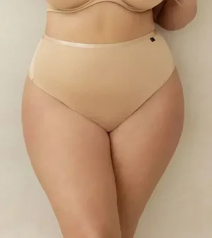 Dolce kõrgepihalised stringid