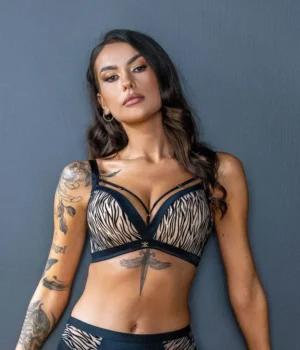 Push-up rinnahoidja Queen